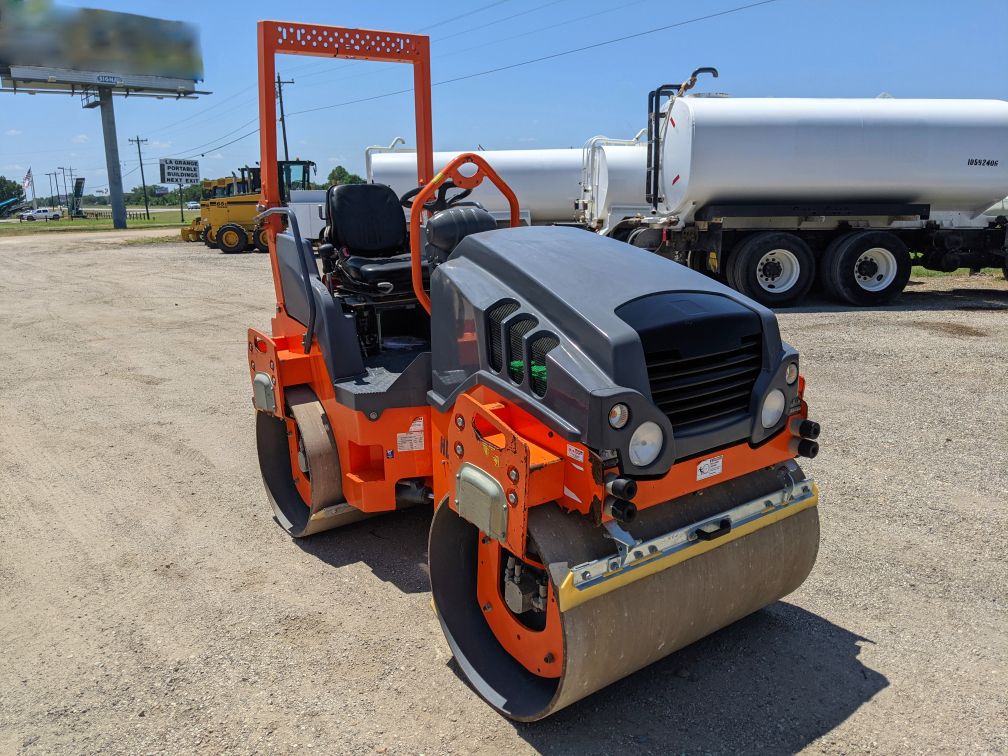 2018 Hamm HD12VV Single Drum Vibratory 576350 Machine New