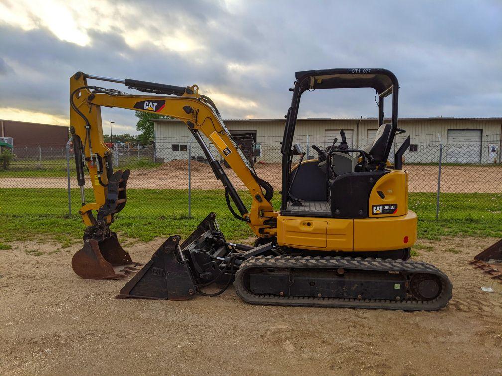 2016-caterpillar-304-5e2-xtc-mini-excavator-575730-machine-new