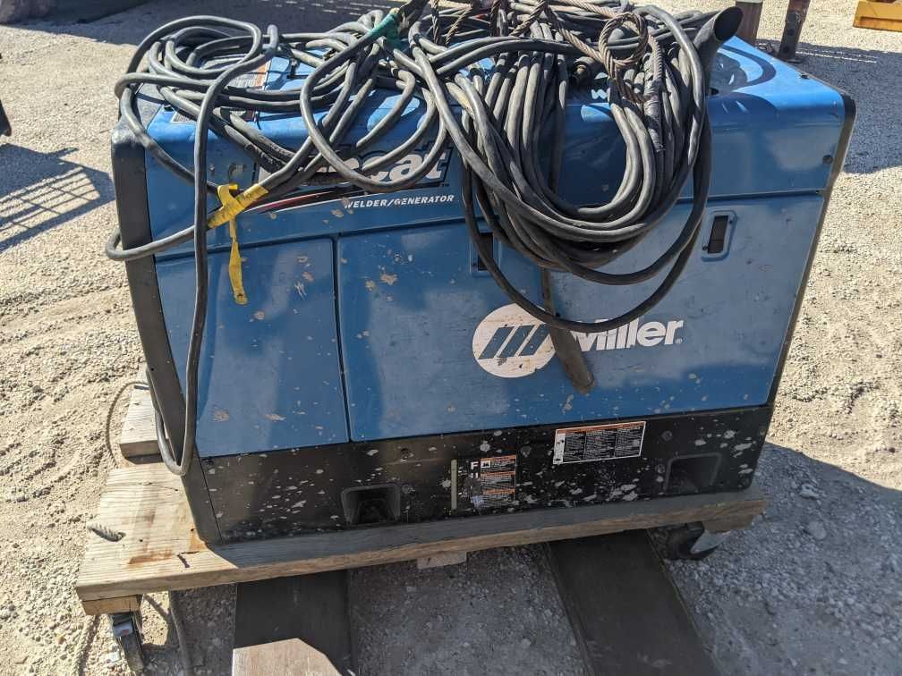 Miller Bobcat 250 Welder 574894 Machine New