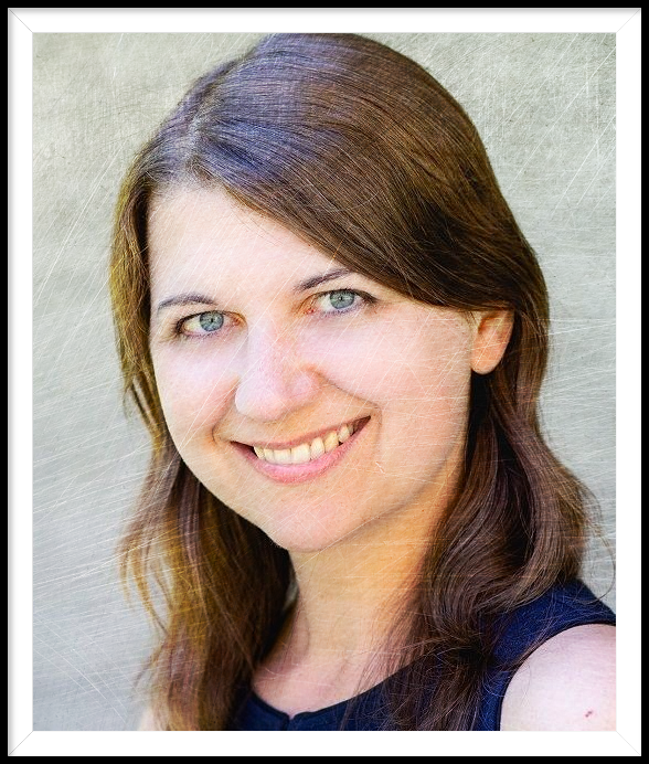 Tatiana Alexeeva - Smiling woman with a nice brown hair