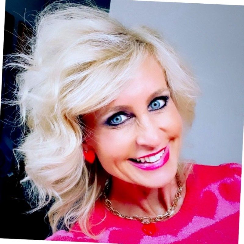 Natalie Bushaw, VP Integrated Comms, Life Time, Minneapolis, MN