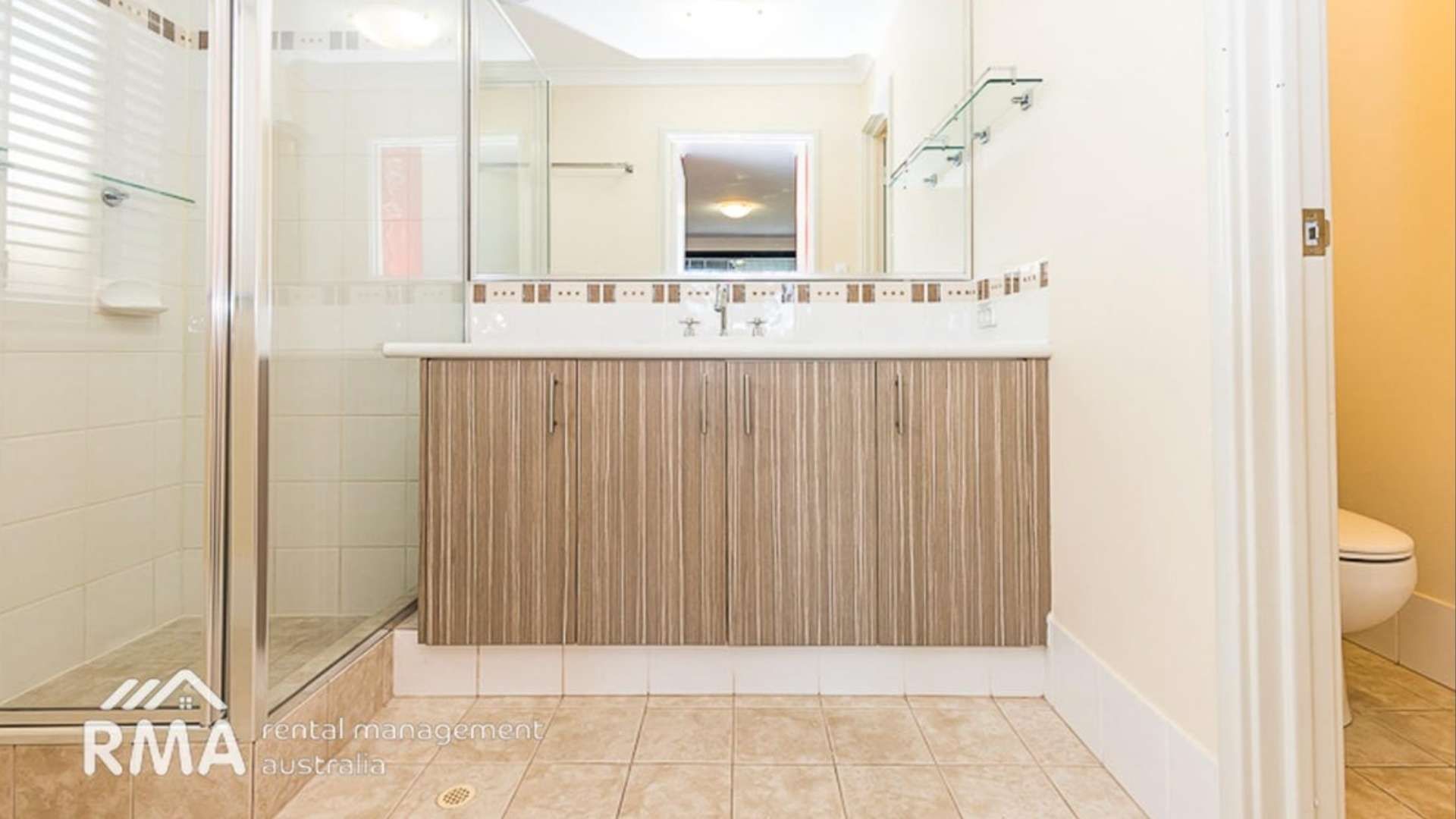 Utilizing the expertise of Rasti Vaibhav from Get RARE Properties, Rahul and Shalu successfully obtain their second property portfolio.