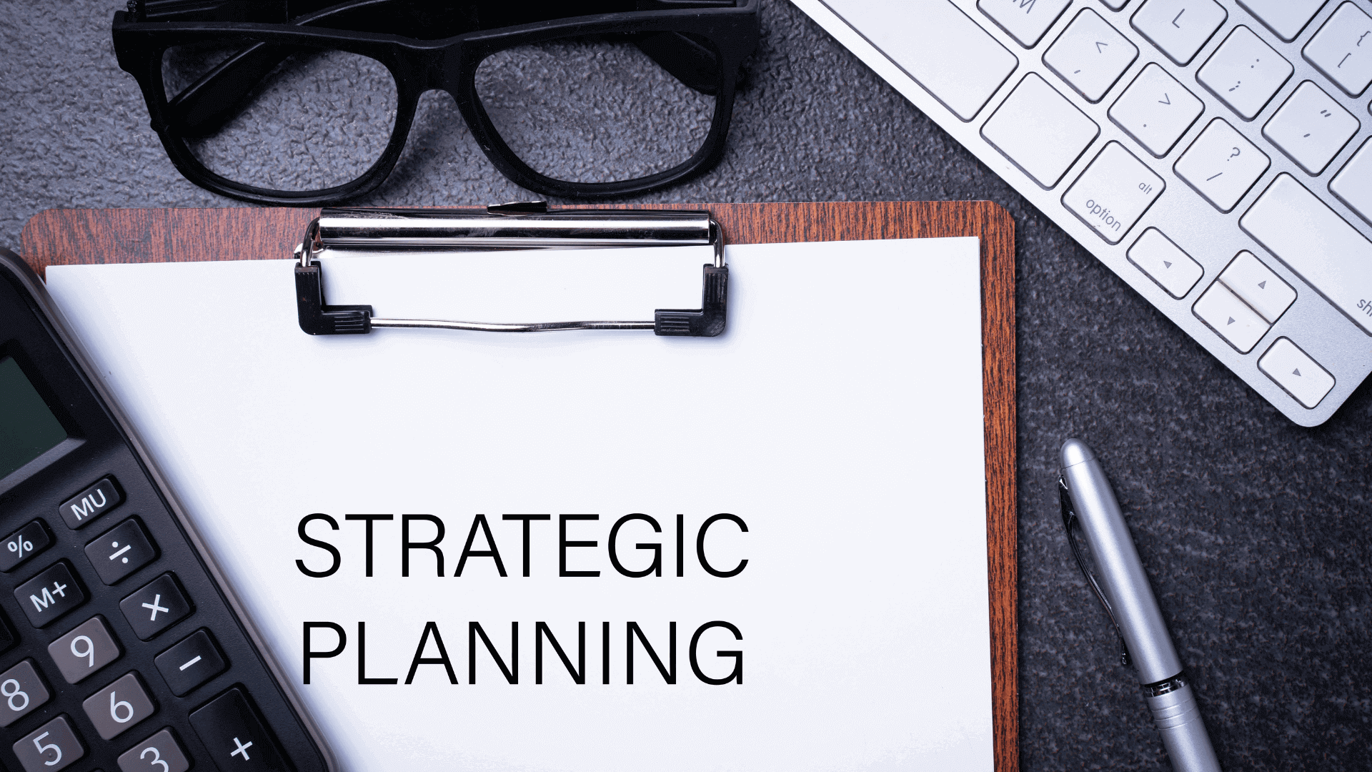 Agent presenting a property strategy