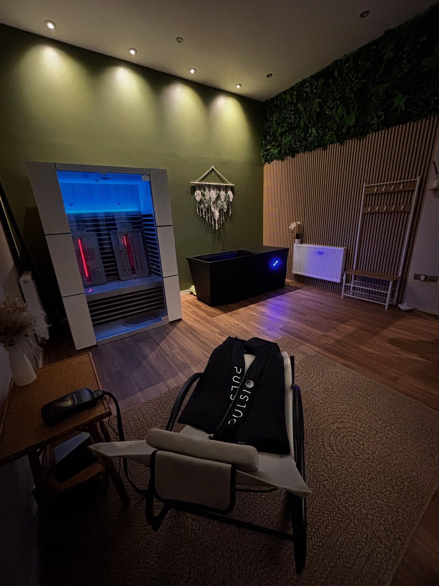 Recovery room, sauna, OMNI Lifestyle & Fitness, burrough court, Leicestershire 