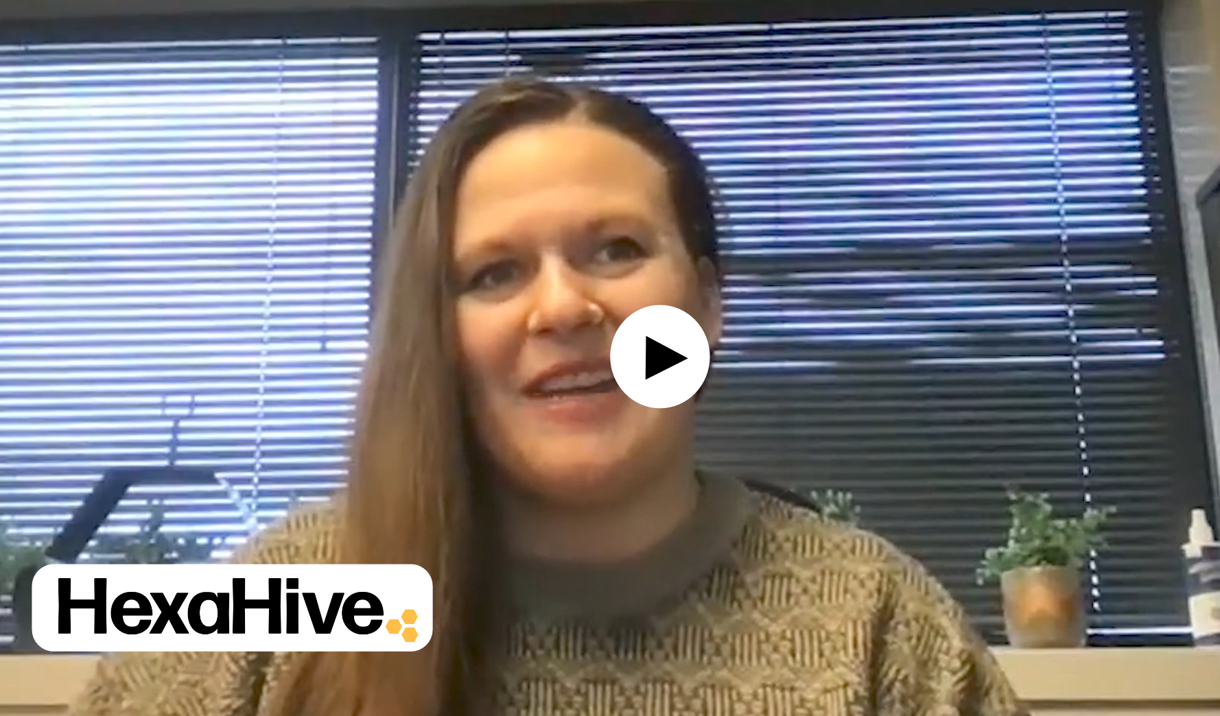 Jade Scherr owner of HexaHive shares her agency growth story with Niche In Control